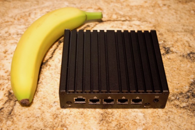 jetway_jbc430u941-banana.jpg