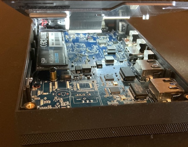 mele-quieterdl-inside.jpg